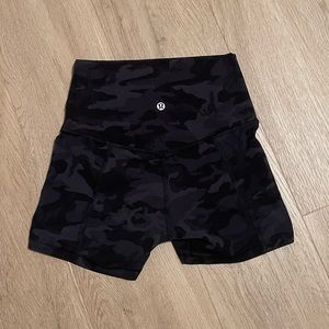 Lululemon align short 4inch high rise